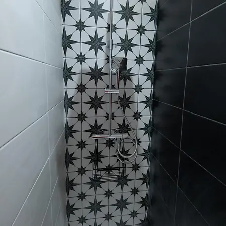 Avec Garage - Le Boudoir Du Velay